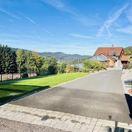 Luxurious House Nest Near Gerardmer! Semesterbostad Granges-Aumontzey