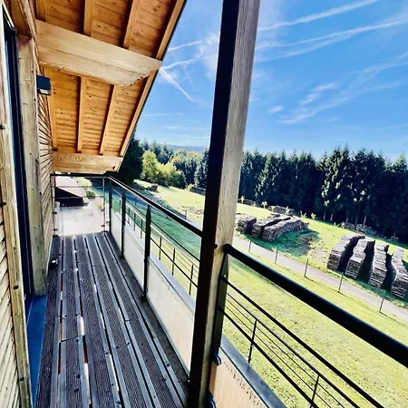 Semesterbostad Luxurious House Nest Near Gerardmer! Granges-Aumontzey